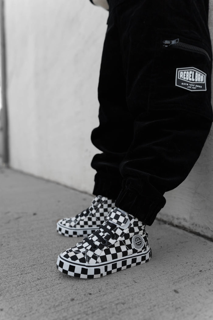 SK8TR Hi-Top in Venice (Checkered)