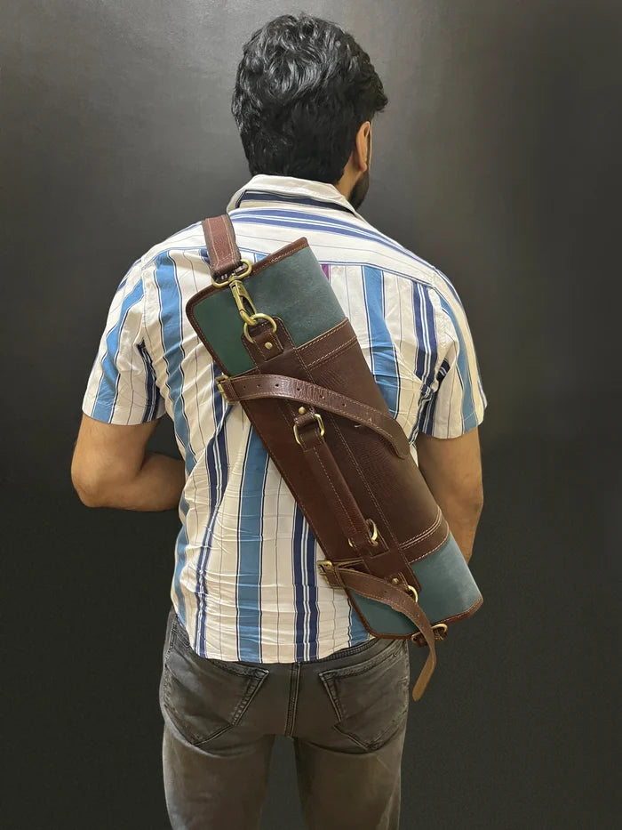 Voyage Leather Canvas Knife Roll Storage Bag (Chocolate Grey)